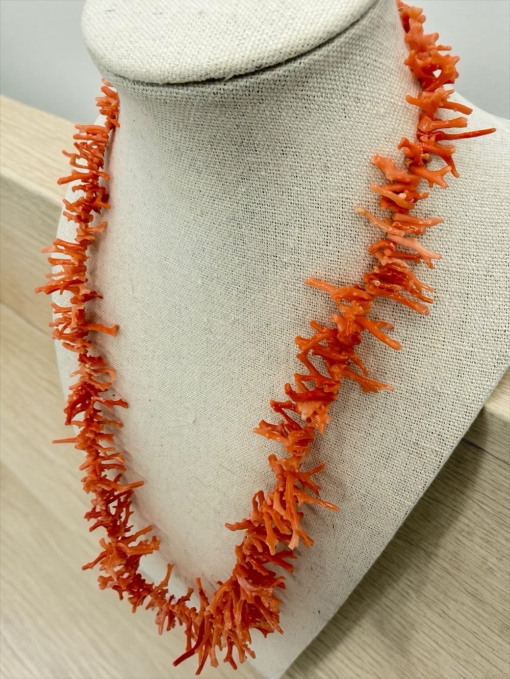 Vintage Angel Skin Branch Coral Necklace 22” Salmon Gold Hidden Clasp Boho Lux - Picture 5 of 17